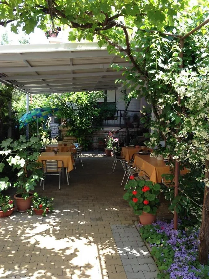 Room In Sukosan With Balcony, Air Conditioning, Wifi 5188-3 0*,  Croatia