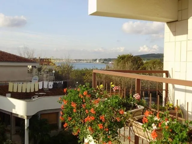Guest house Room In Sukosan With Balcony, Air Conditioning, Wifi 5188-3