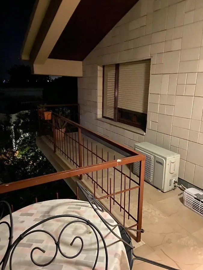 Guest house Room In Sukosan With Balcony, Air Conditioning, Wifi 5188-3