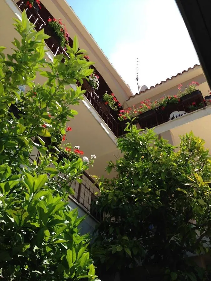 Room In Sukosan With Balcony, Air Conditioning, Wifi 5188-3